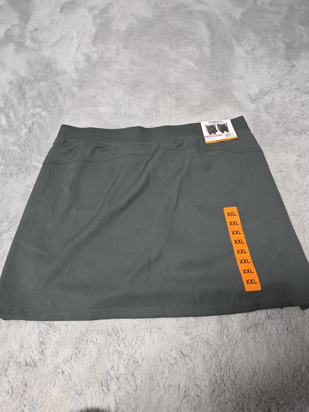 NWT 32 Degrees Women's Dark Green Active Skort - Brand Not Visible